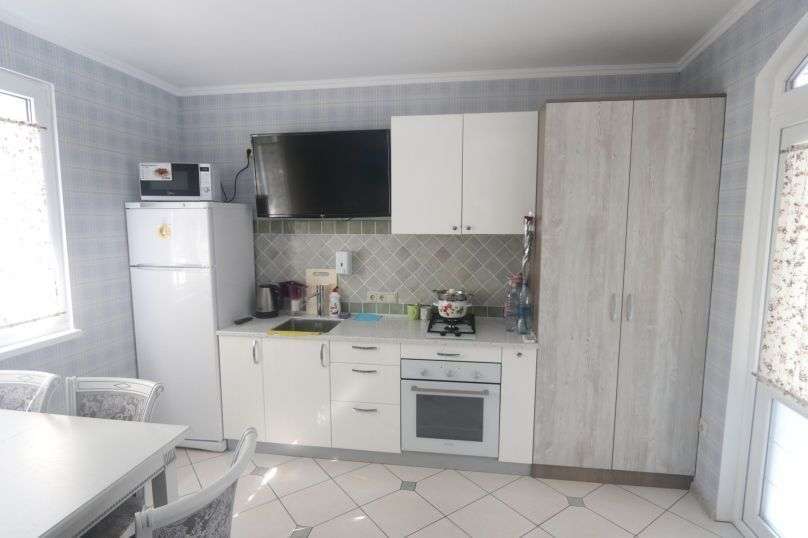 №14 двух комн. аппарат. 6-ти мест